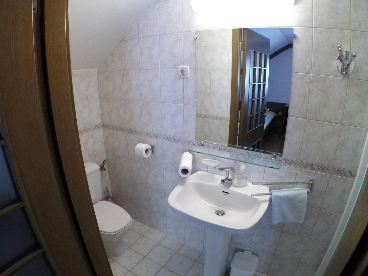 Karami Mountainhouse Bed & Breakfast Trzic Exterior photo
